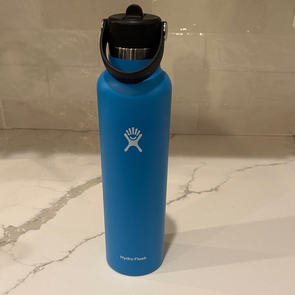 Hydro Flask (24 oz) Blue Bottle